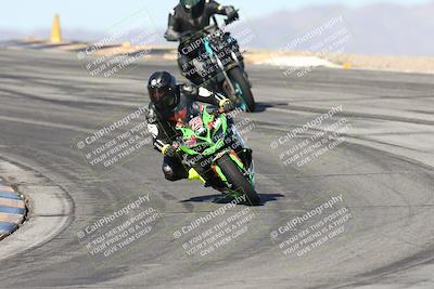 media/Dec-01-2025-Moto Forza (Mon) [[2daa91e15f]]/2-Intermediate Group/Session 2 (Turns 9 and 10)/